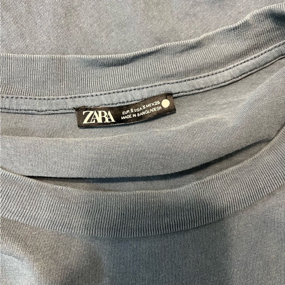 Zara Distressed Tee - Picture 7 of 7